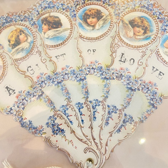 Antique Victorian Die-Cut Valentine “A Gift of Love” – Framed (11 x 14) - Picture 4 of 4